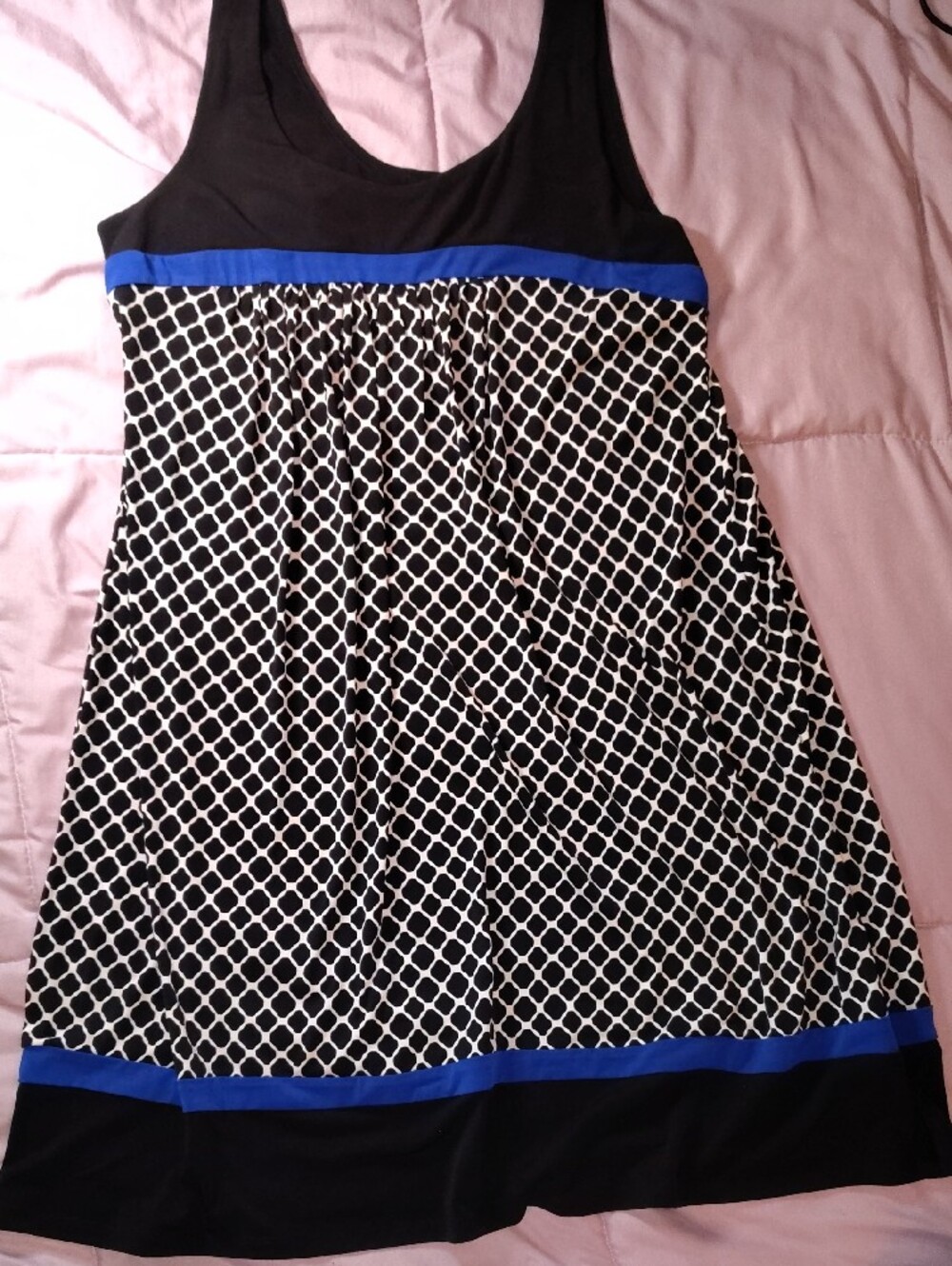 Enfocus Studio Black and Blue Sleeveless Geometric Midi Dress